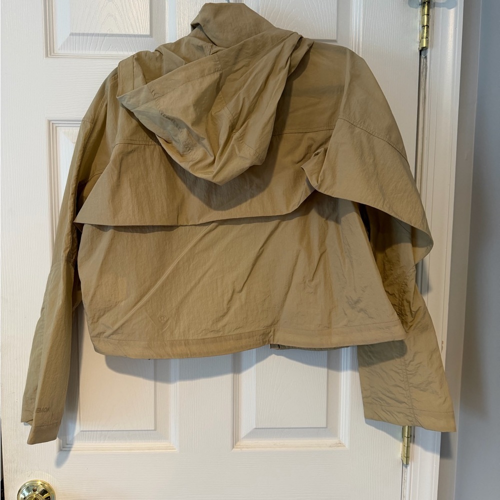 lululemon athletica Cropped Hooded Utility Jacket - Tan - Picture 2 of 3